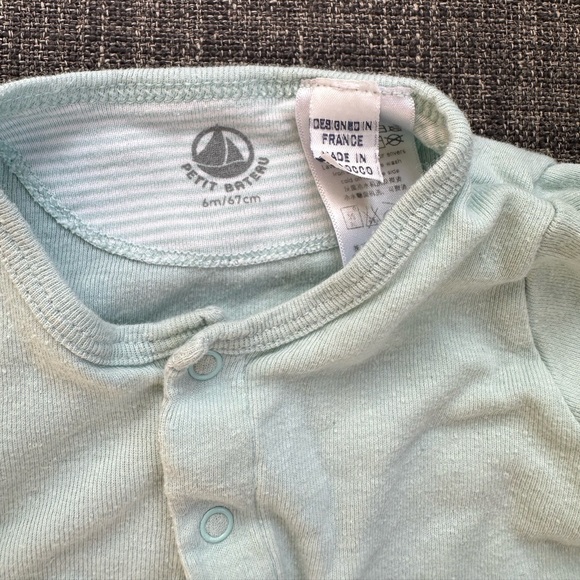 Petit Bateau 6M onesie - Picture 2 of 4